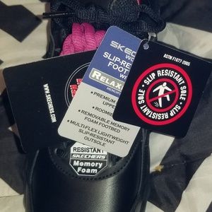 Skechers Nonslip Sneakers